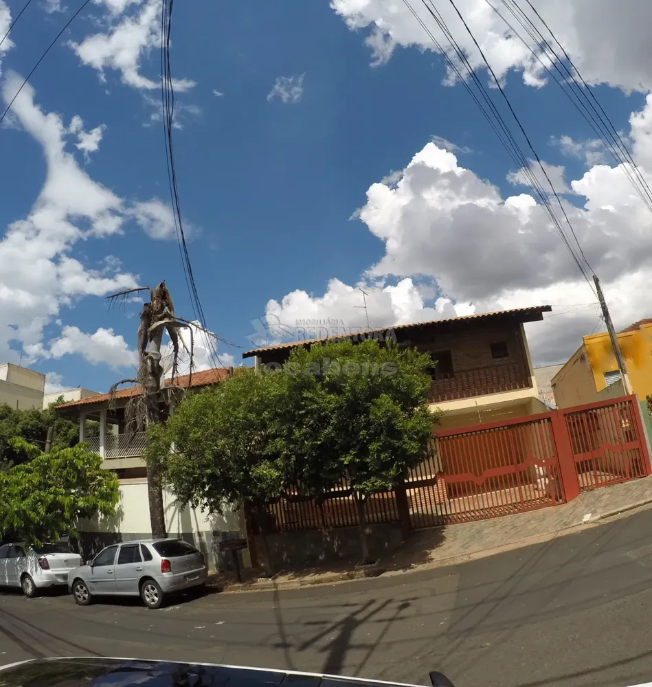Sobrado, 3 quartos, 213 m² - Foto 1