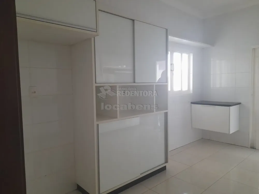 Casa, 3 quartos, 270 m² - Foto 2
