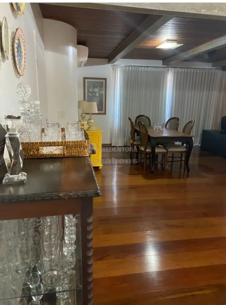 Apartamento, 3 quartos, 156 m² - Foto 1