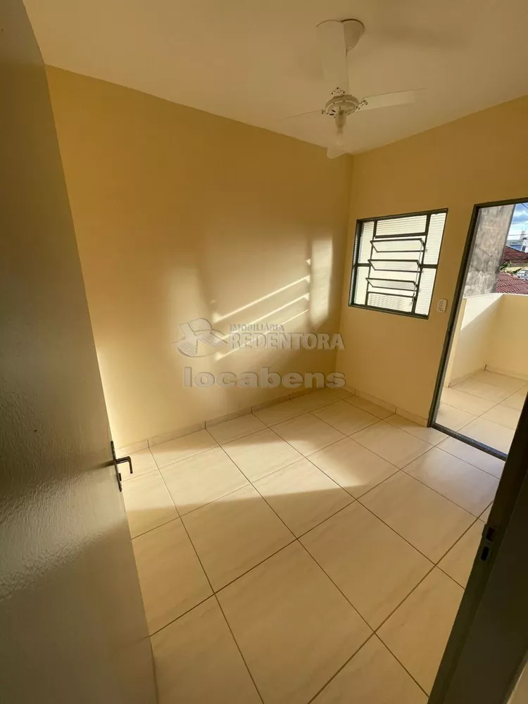 Casa para alugar com 2 quartos, 70m² - Foto 8