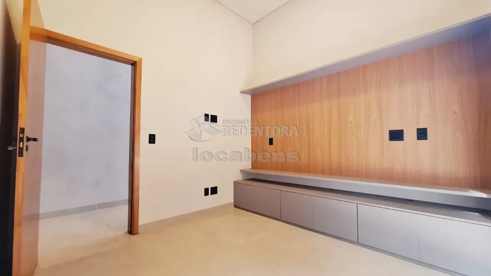 Casa de Condomínio à venda com 3 quartos, 243m² - Foto 4