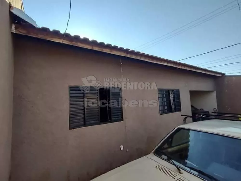 Casa à venda com 2 quartos, 119m² - Foto 1