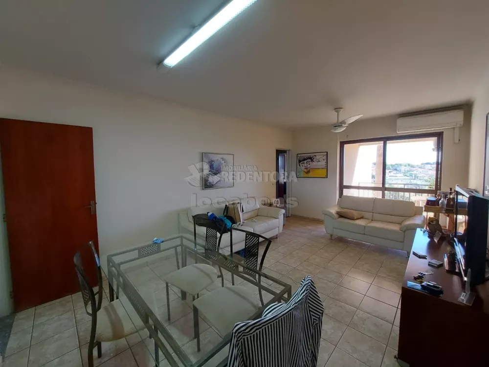 Apartamento à venda com 3 quartos, 97m² - Foto 1