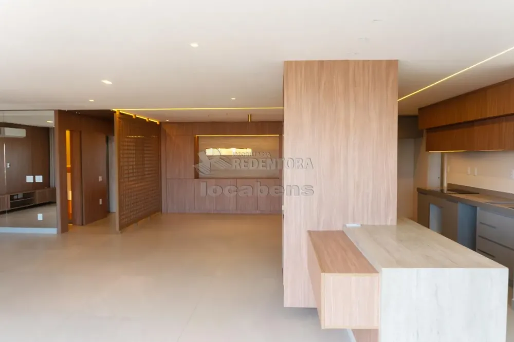 Apartamento, 3 quartos, 197 m² - Foto 1