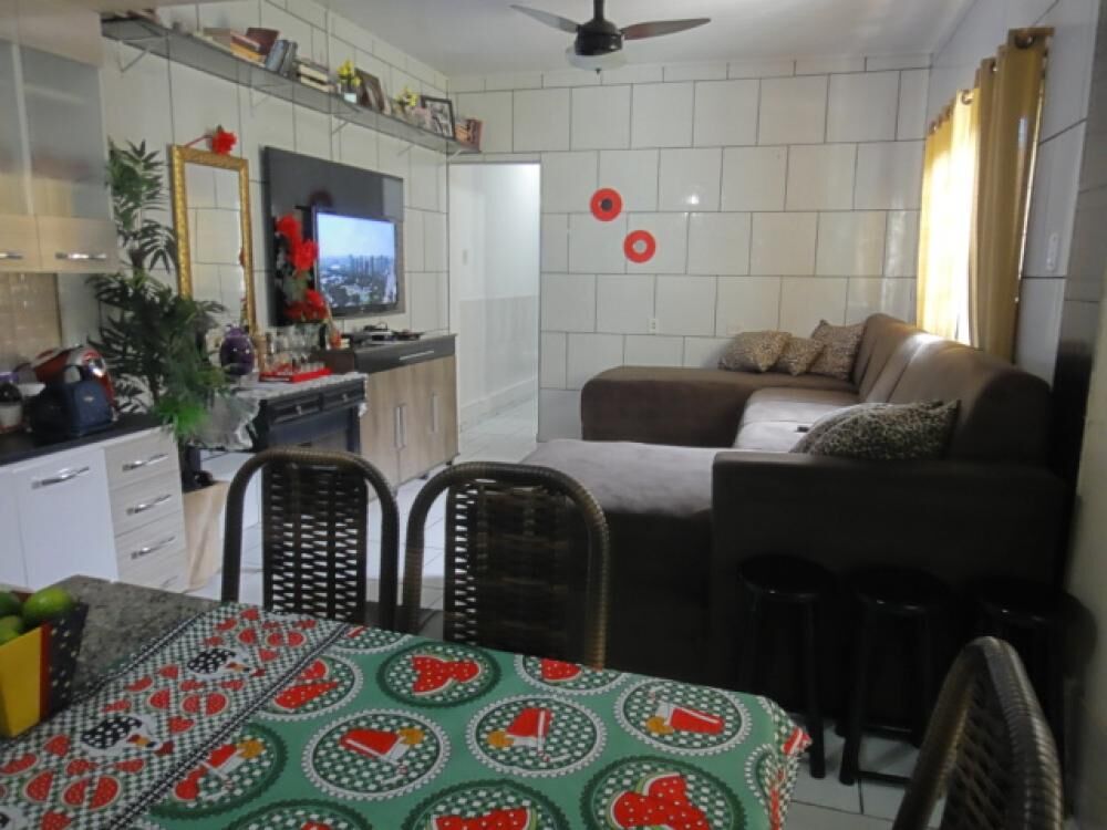 Casa à venda com 6 quartos, 237m² - Foto 14