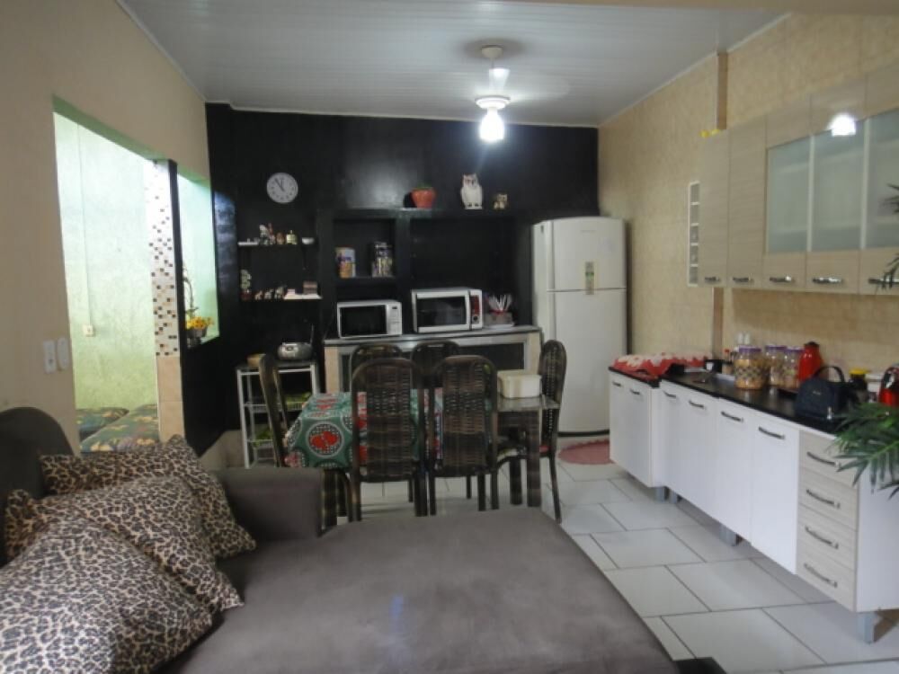 Casa à venda com 6 quartos, 237m² - Foto 12