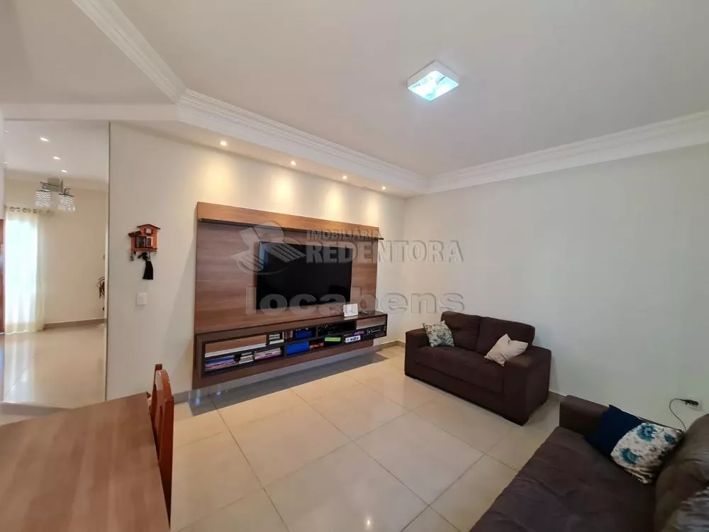 Casa à venda com 3 quartos, 195m² - Foto 4