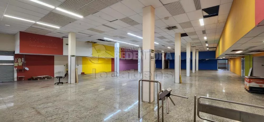 Depósito-Galpão-Armazém para alugar, 690m² - Foto 2