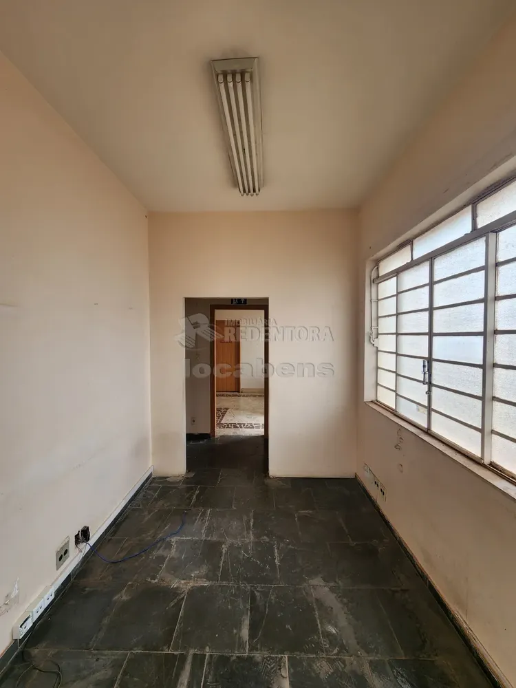 Sobrado, 4 quartos, 295 m² - Foto 1