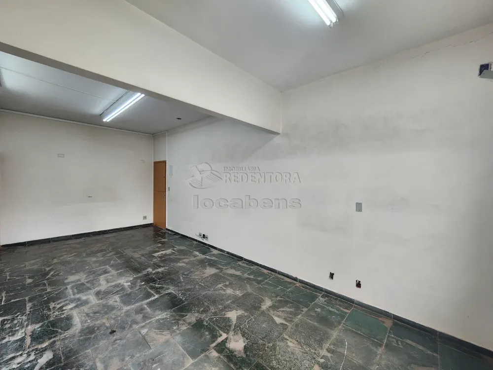 Sobrado, 4 quartos, 295 m² - Foto 2