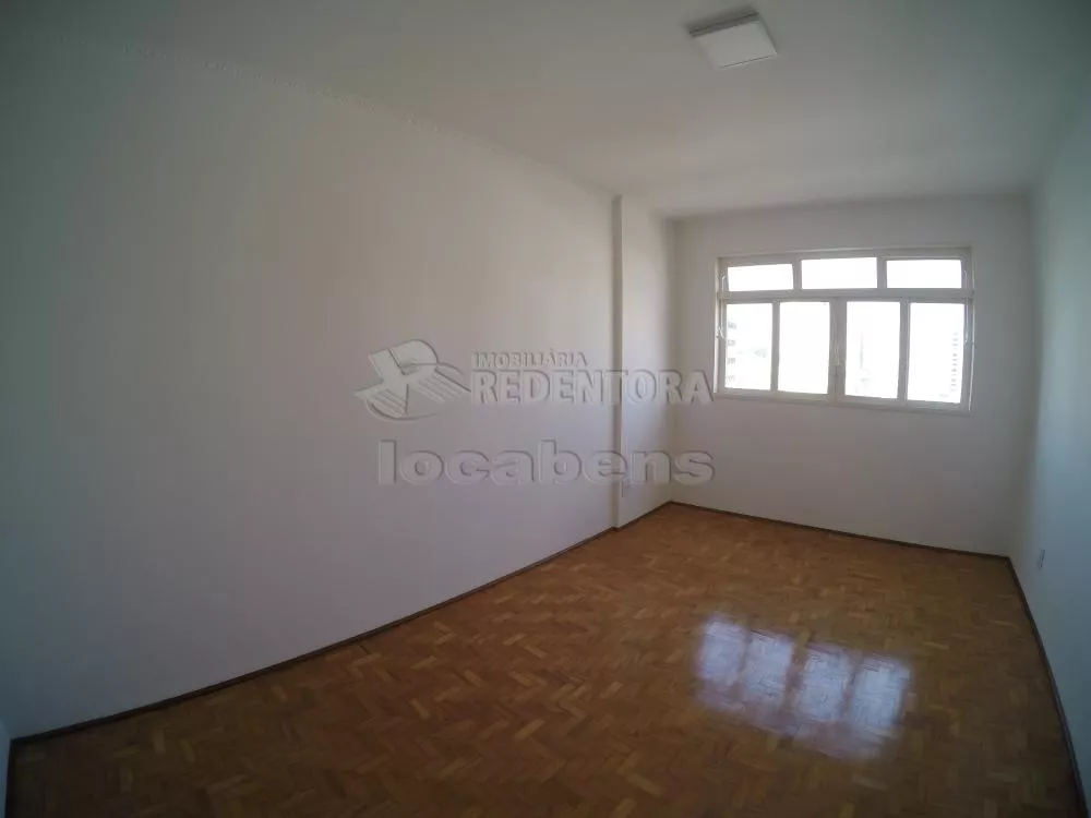 Apartamento à venda com 3 quartos, 120m² - Foto 1