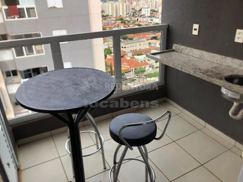 Apartamento à venda com 2 quartos, 80m² - Foto 1