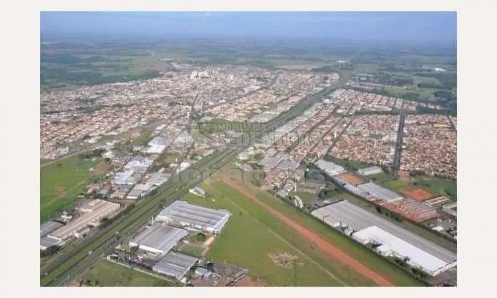 Terreno à venda, 200m² - Foto 1