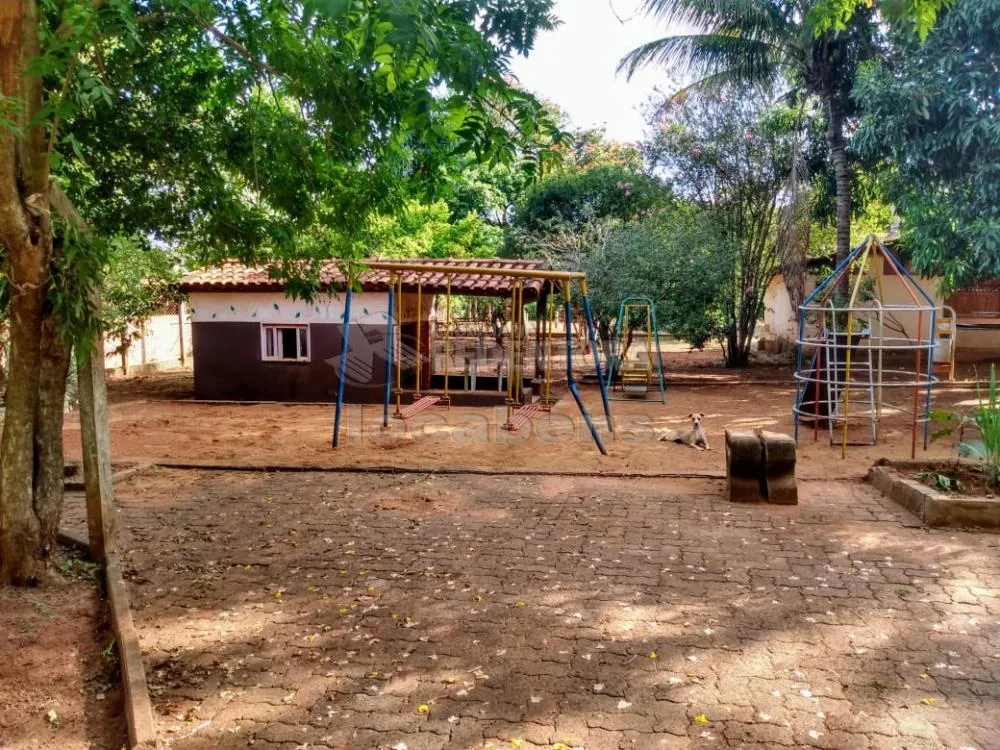 Chácara, 2 quartos, 4315 m² - Foto 2