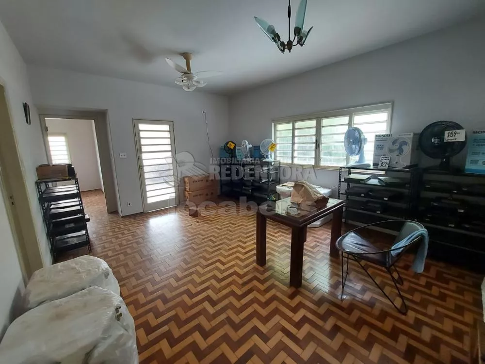 Prédio Inteiro à venda com 4 quartos, 188m² - Foto 1