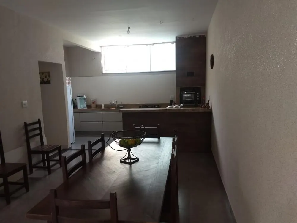 Casa, 3 quartos, 196 m² - Foto 4