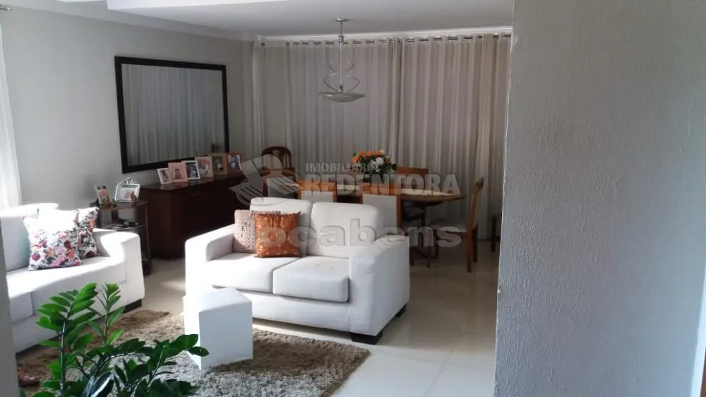 Apartamento, 3 quartos, 124 m² - Foto 2