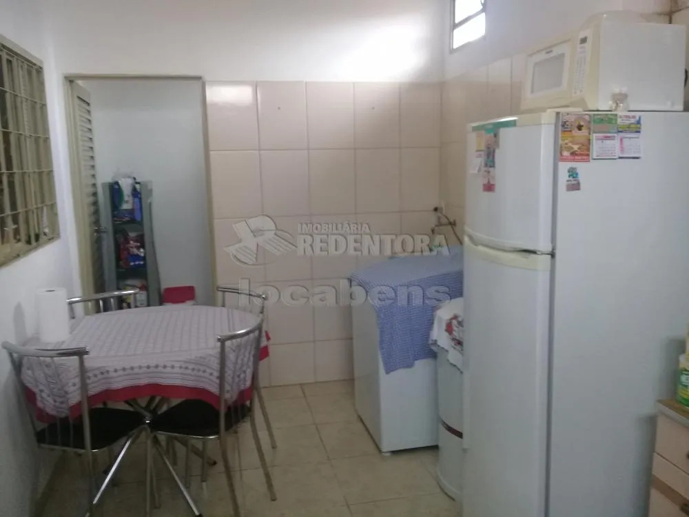 Casa, 2 quartos, 200 m² - Foto 2