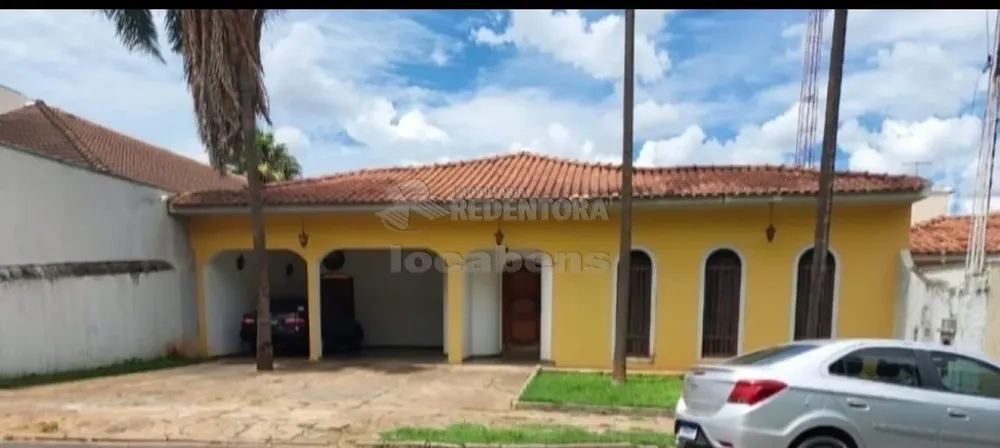 Casa, 3 quartos, 255 m² - Foto 1