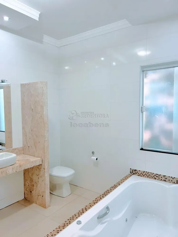 Casa, 3 quartos, 217 m² - Foto 3