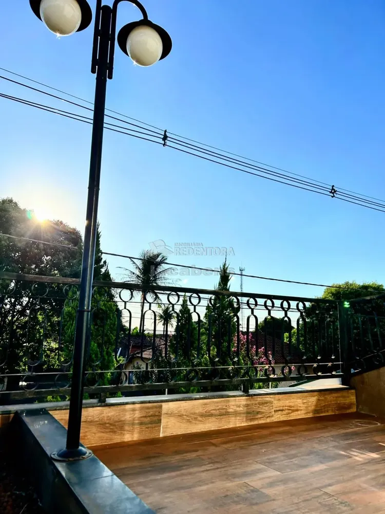 Casa, 3 quartos, 217 m² - Foto 1