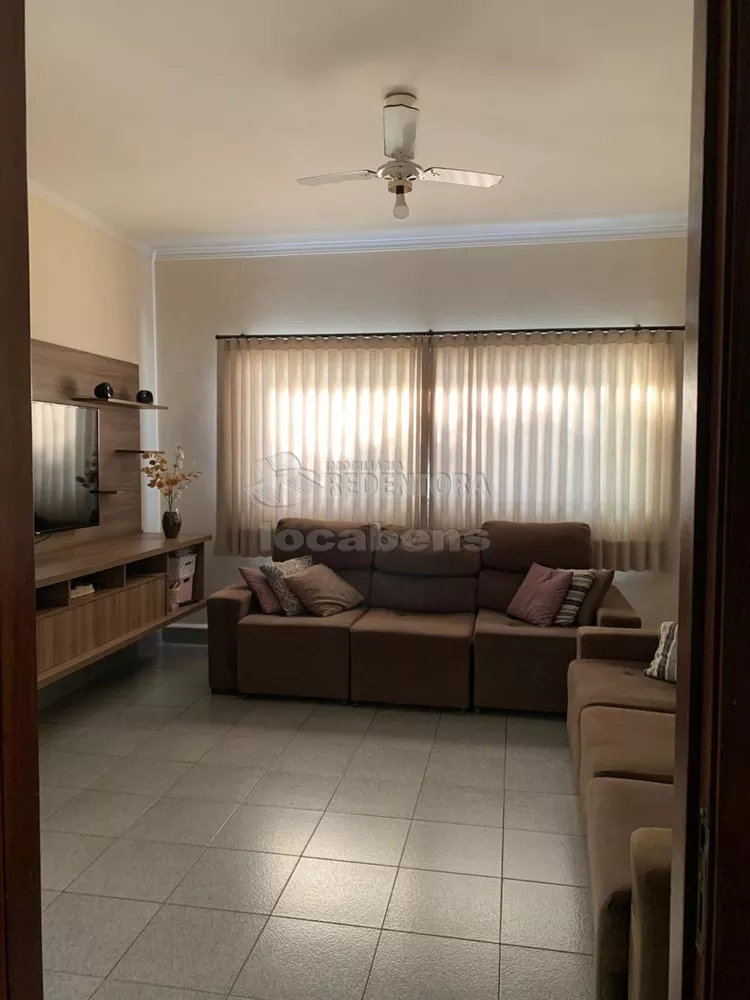 Casa à venda com 3 quartos, 180m² - Foto 4