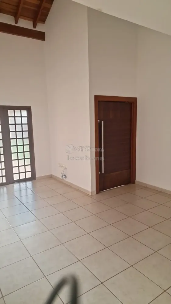 Casa, 3 quartos, 222 m² - Foto 2