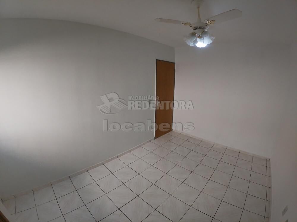 Apartamento à venda com 2 quartos, 75m² - Foto 4