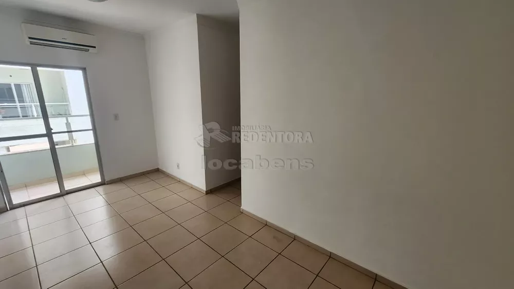 Apartamento para alugar com 3 quartos, 85m² - Foto 1