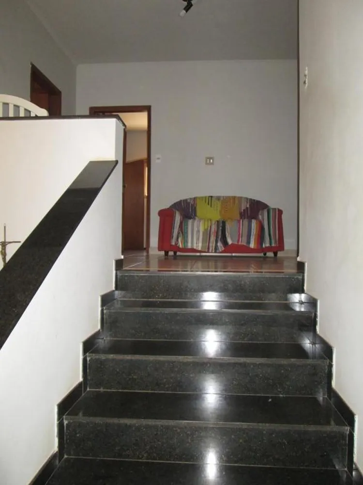 Casa, 3 quartos, 469 m² - Foto 3