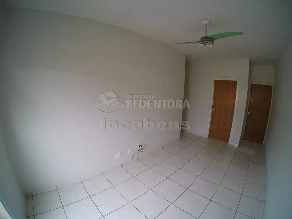 Apartamento à venda com 2 quartos, 60m² - Foto 4