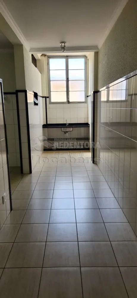 Loja-Salão, 246 m² - Foto 1