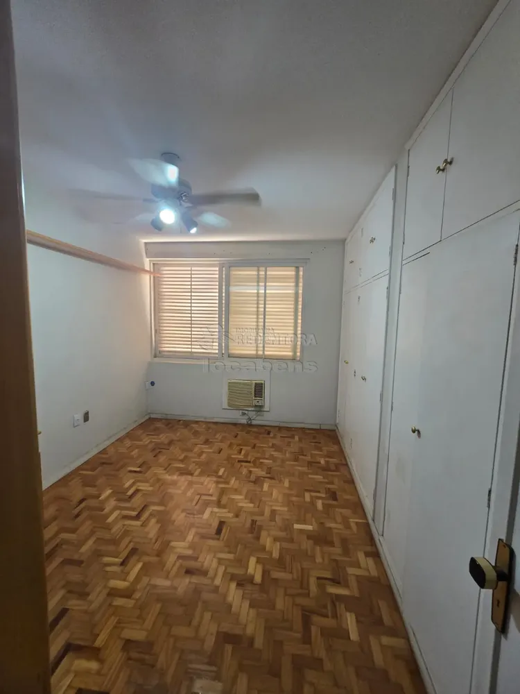 Apartamento, 3 quartos, 182 m² - Foto 2