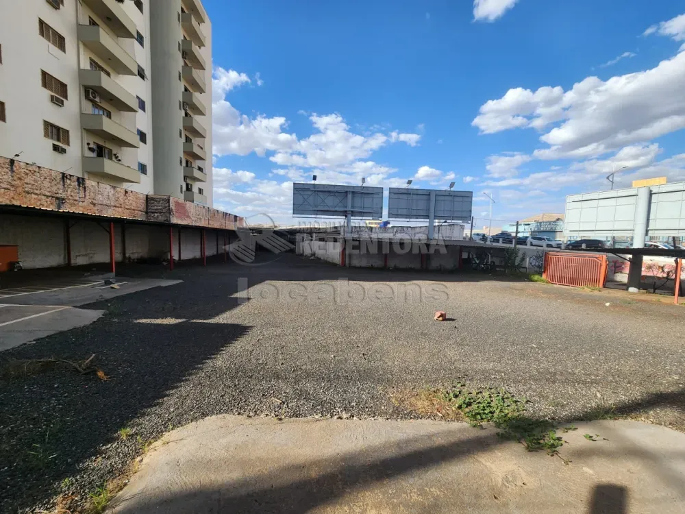 Loteamento e Condomínio, 1220 m² - Foto 1