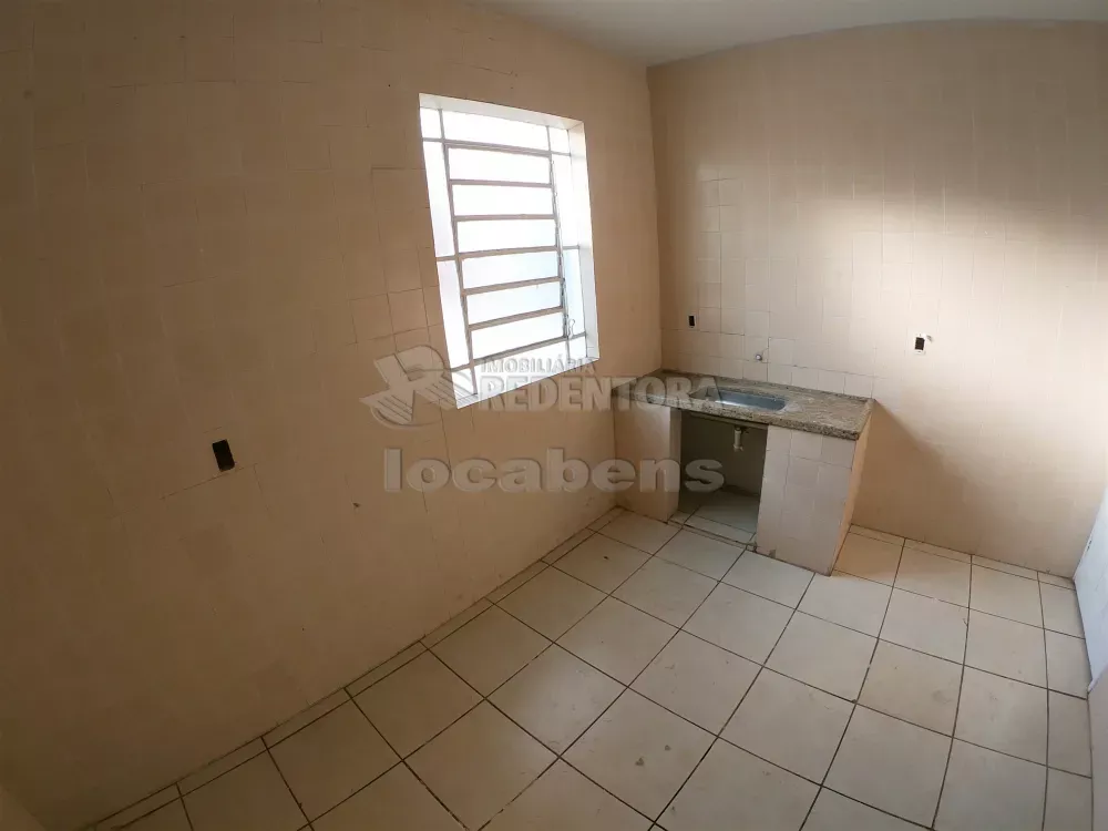 Casa para alugar com 3 quartos, 50m² - Foto 7