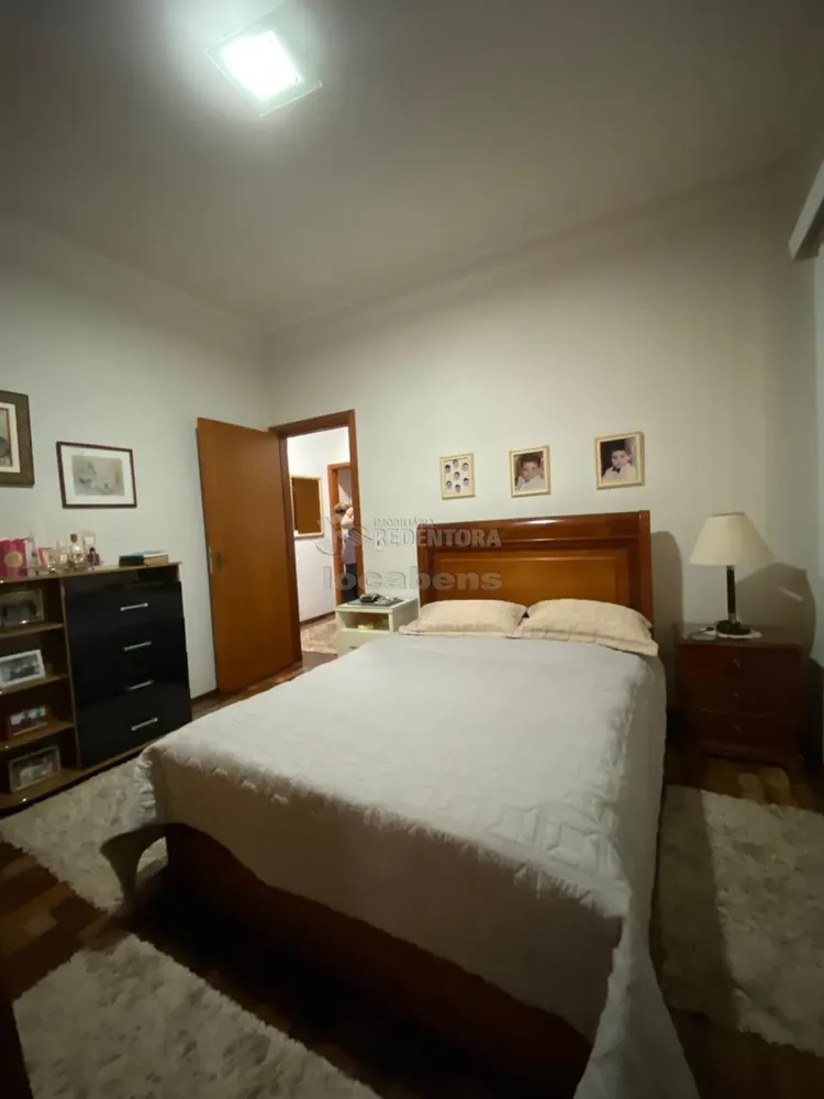 Casa, 3 quartos, 238 m² - Foto 3