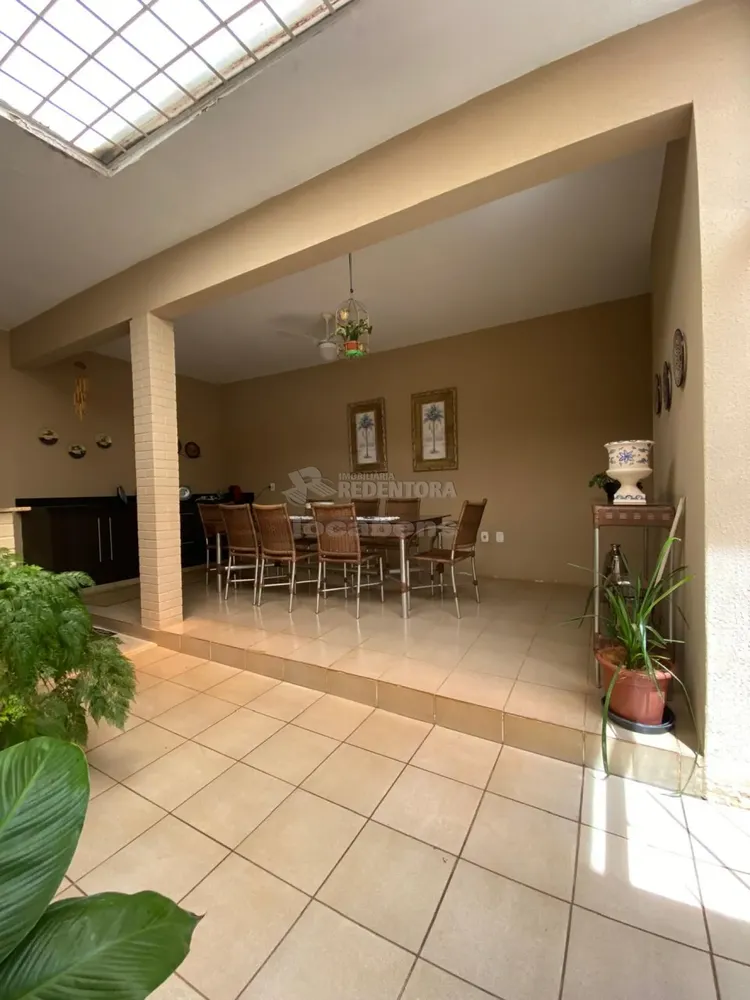 Casa, 3 quartos, 238 m² - Foto 4