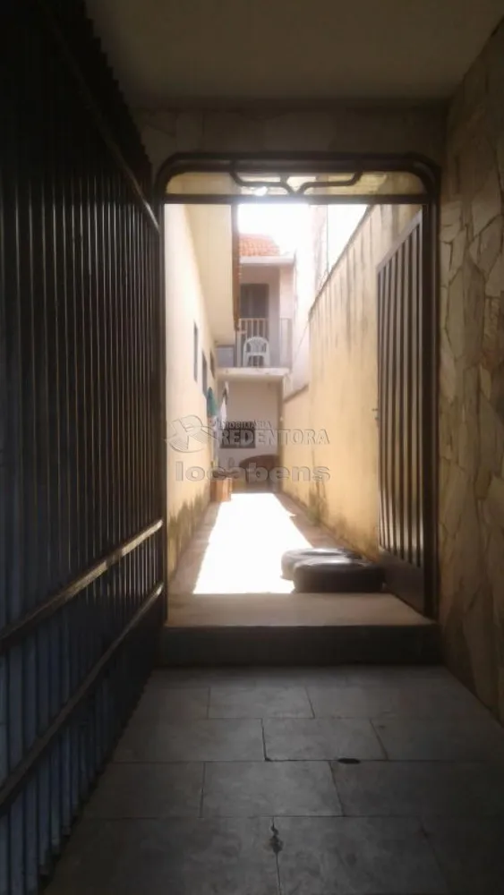 Casa, 4 quartos, 338 m² - Foto 1