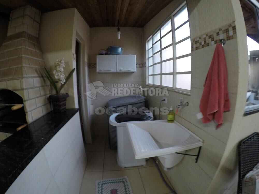 Casa à venda com 2 quartos, 168m² - Foto 5