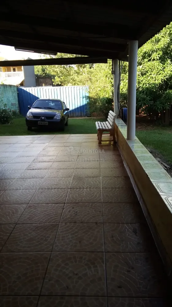 Chácara, 3 quartos, 1500 m² - Foto 1