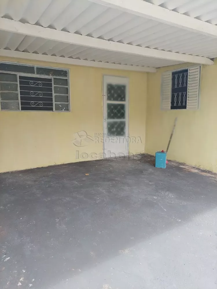 Casa para alugar com 1 quarto, 50m² - Foto 1