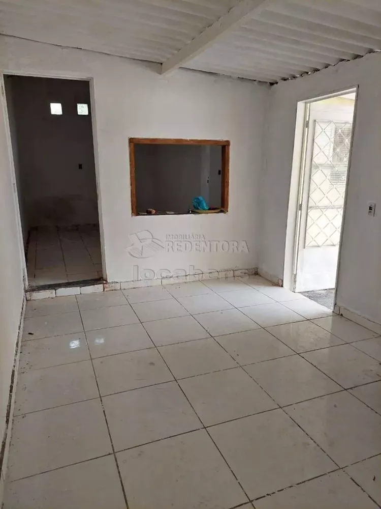 Casa para alugar com 1 quarto, 50m² - Foto 2