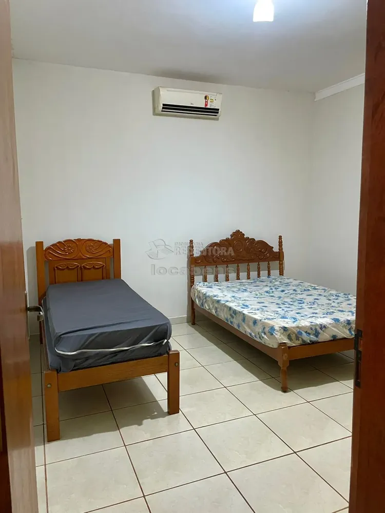 Chácara, 3 quartos, 616 m² - Foto 1
