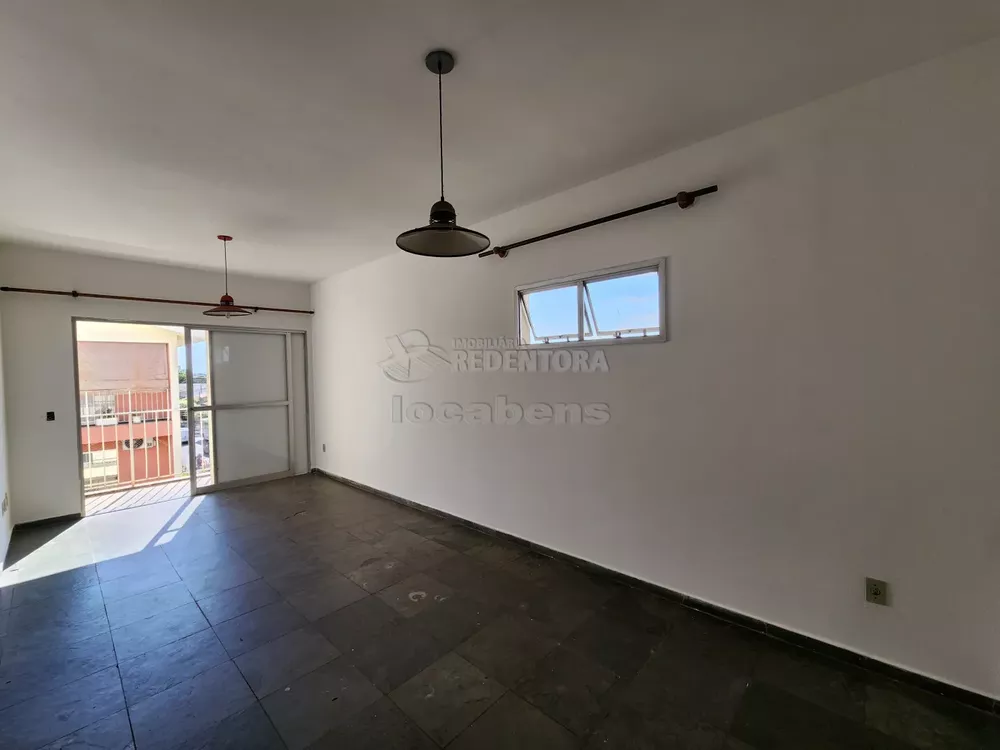 Apartamento à venda com 3 quartos, 83m² - Foto 1