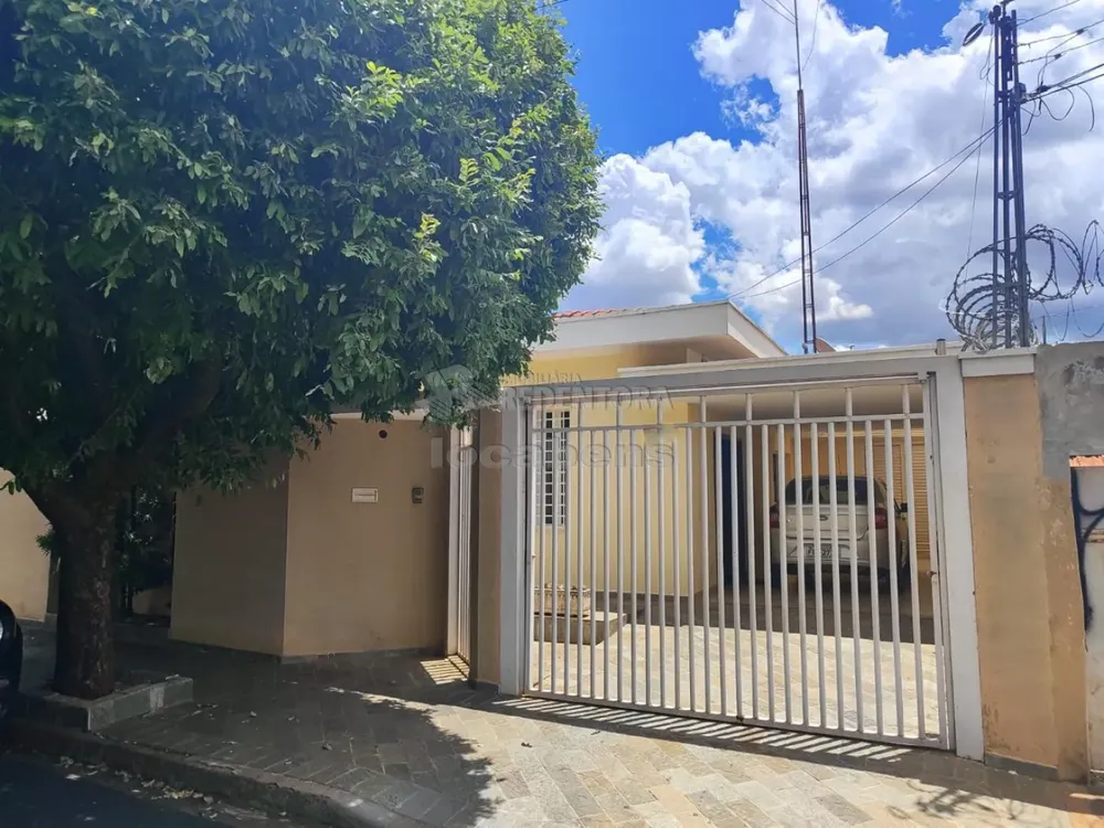 Casa, 3 quartos, 204 m² - Foto 1