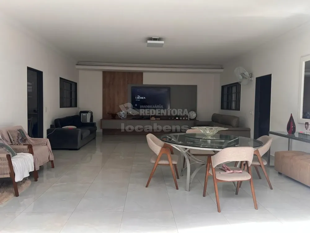 Casa, 3 quartos, 273 m² - Foto 1