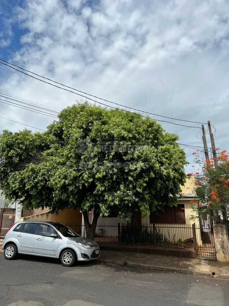 Casa, 2 quartos, 198 m² - Foto 1