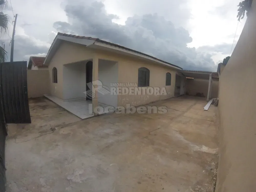 Casa, 4 quartos, 137 m² - Foto 1