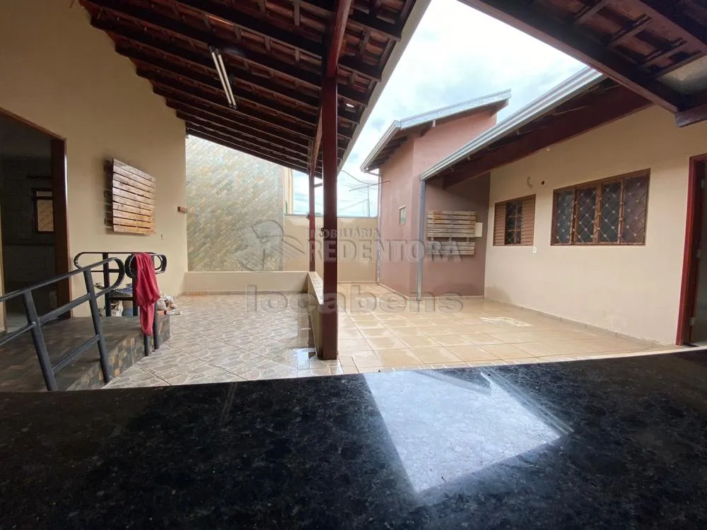 Casa, 4 quartos, 205 m² - Foto 1