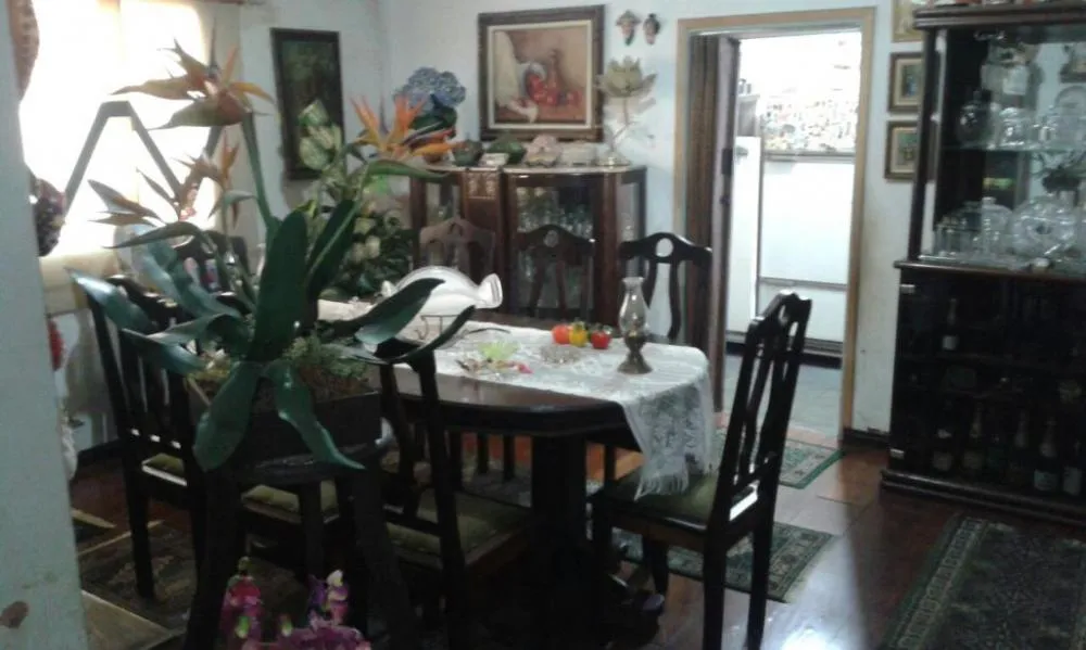 Casa, 3 quartos, 300 m² - Foto 1
